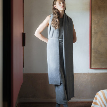 100% Pure Cashmere Maxi Ribbed Scarf / Blanket