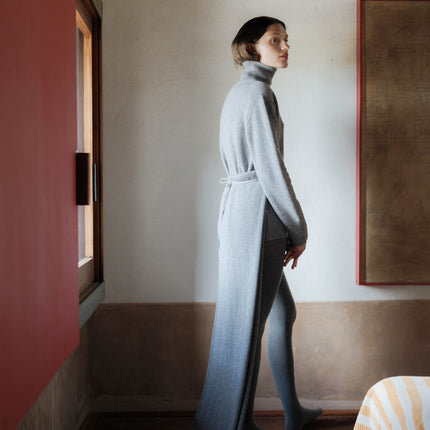 100% Pure Cashmere Maxi Ribbed Scarf / Blanket