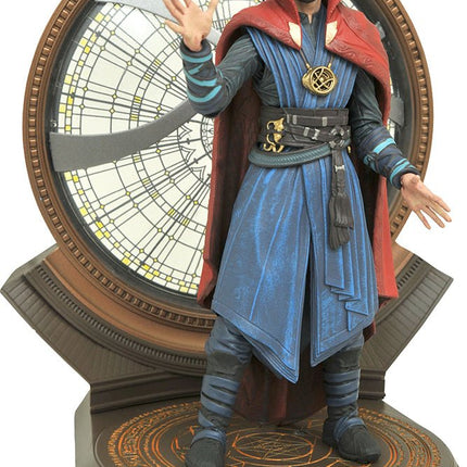 85228 - Doctor Strange in the Multiverse of Madness Marvel Select Dr. Strange 18 cm