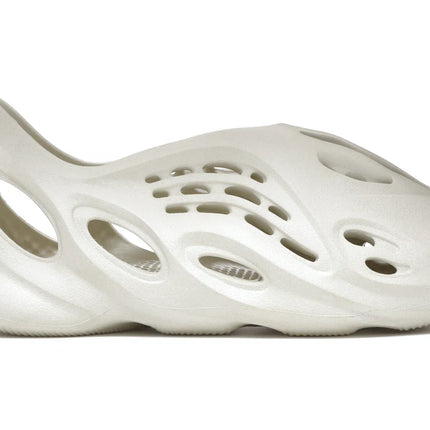 adidas yeezy foam rnnr sand