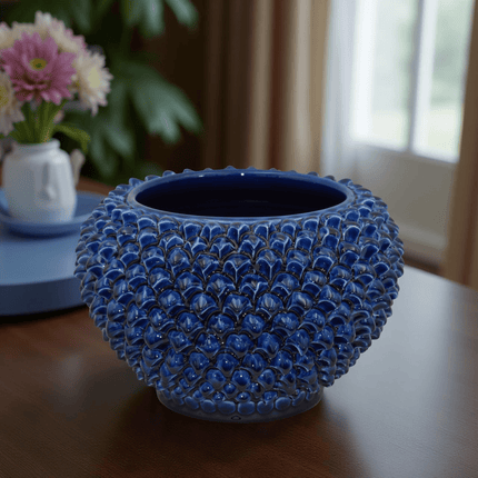 Cachepot a pigna blu intenso in ceramica artigianale di Caltagirone
