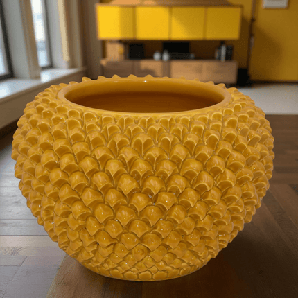 Cachepot a pigna senape in ceramica artigianale di Caltagirone