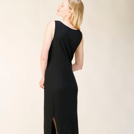 Cashmere Mix Boat Neck Sleeveless Dress (3D - Knit)