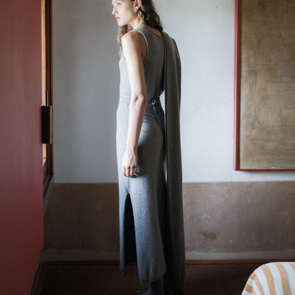 Cashmere Mix Boat Neck Sleeveless Dress (3D - Knit)