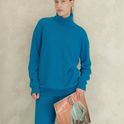 Cashmere Mix Classic Turtleneck Sweater