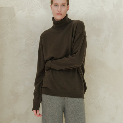 Cashmere Mix Classic Turtleneck Sweater