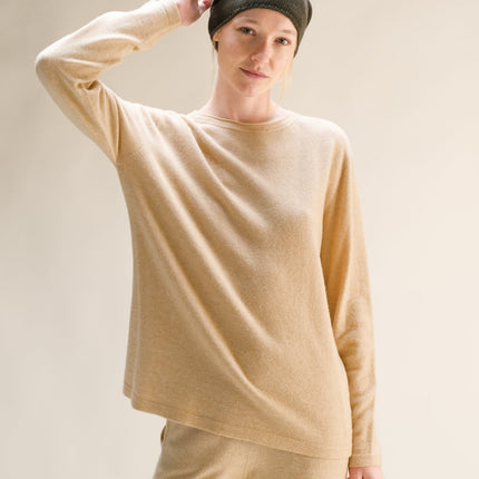 Cashmere Mix Crewneck with Curl Detail(3D - Knit)