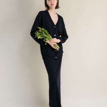 Cashmere Mix High - Waist Long Skirt With Side Slit (3D - knit)