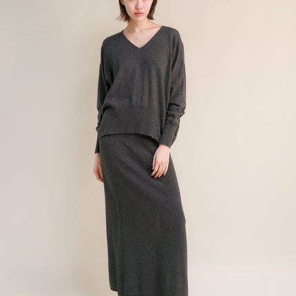 Cashmere Mix High - Waist Long Skirt With Side Slit (3D - knit)