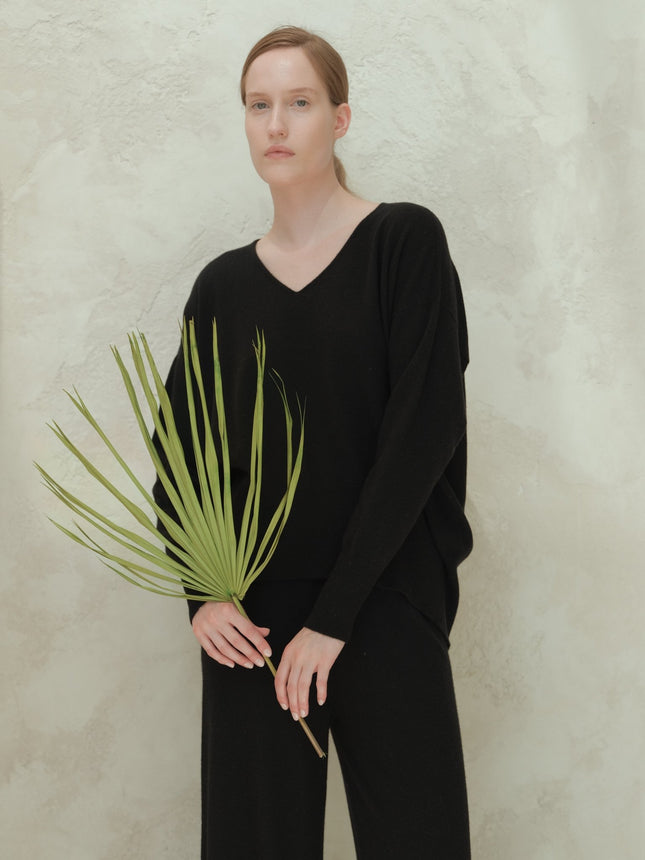 Cashmere Mix Maxi V - Neck Sweater