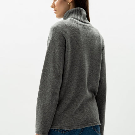 Cashmere Mix Turtleneck Sweater (3D - Knit)