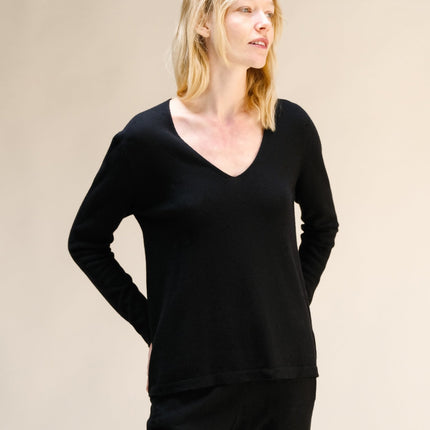 Cashmere Mix V - Neck (3D - Knit)