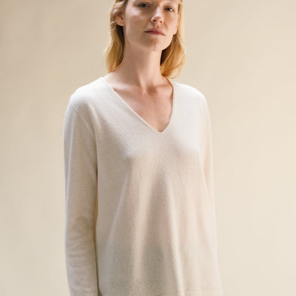 Cashmere Mix V - Neck (3D - Knit)