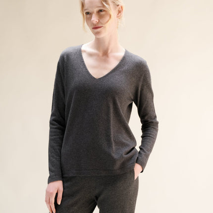 Cashmere Mix V - Neck (3D - Knit)