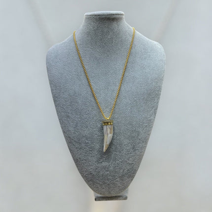 Ciondolo in madreperla e corno – Finitura argento o oro