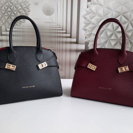 Coccola - Women's leather tote handbag | TL142421