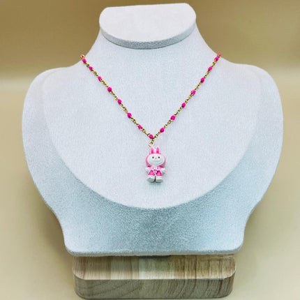 Collana Labubu Kawaii – Catena con perline placcata oro con ciondolo smaltato a forma di cartone animato