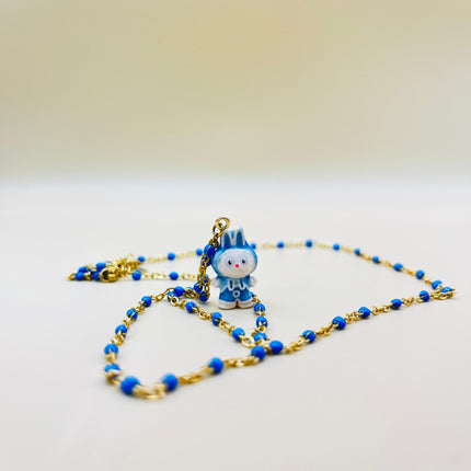 Collana Labubu Kawaii – Catena con perline placcata oro con ciondolo smaltato a forma di cartone animato
