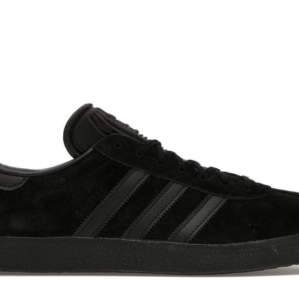 adidas gazelle triple black