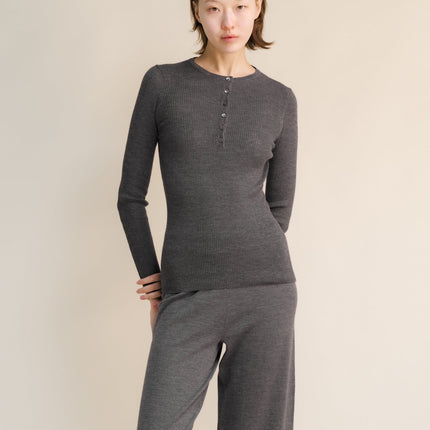 Extra Fine Merino Ribbed Fine Sweater
