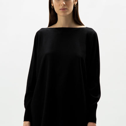 Extra Fine Merino Wool Boat Neck Oversized Sweater (3D - Knit)