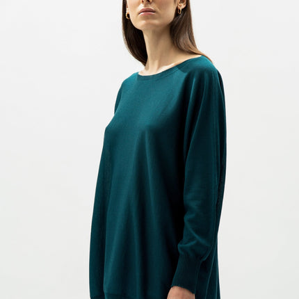 Extra Fine Merino Wool Boat Neck Oversized Sweater (3D - Knit)