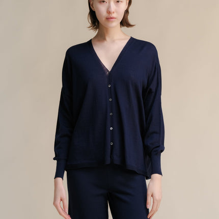 Extra Fine Merino Wool Oversized V - Neck Cardigan (3D - Knit)