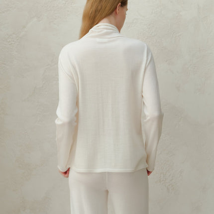 Extra Fine Merino Wool Relaxed Turtleneck (3D - Knit)
