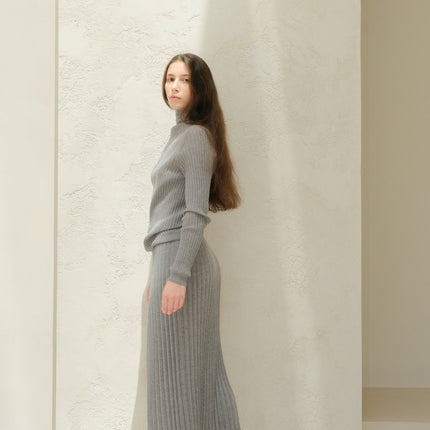 Extra Fine Merino Wool Ribbed Turtle Neck (3D - Knit)