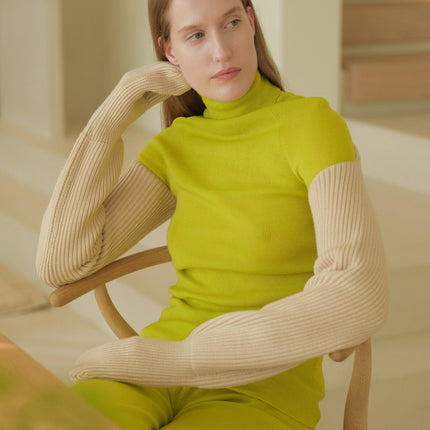 Extra Fine Merino Wool Ribbed Turtleneck (3D - Knit)