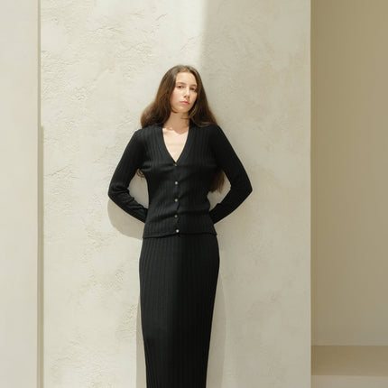 Extra Fine Merino Wool V Neck Cardigan