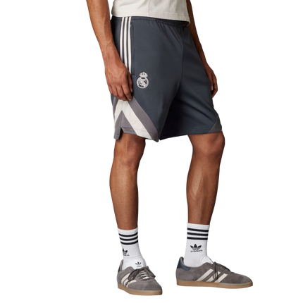 Completo Adidas x FC Real Madrid