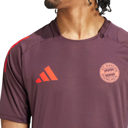 Completo Adidas x FC Bayern Monaco