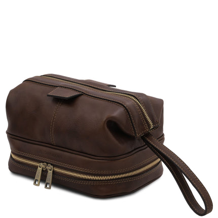 Jacob - Leather toiletry bag | TL142204