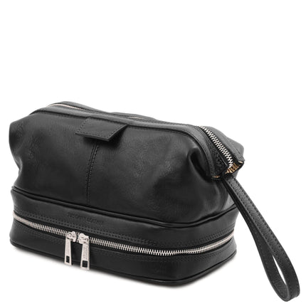 Jacob - Leather toiletry bag | TL142204