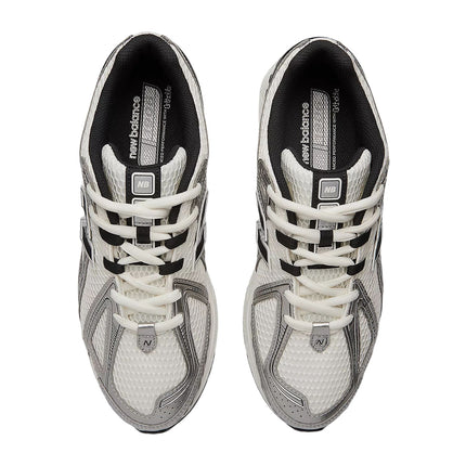 Scarpe 1906R Uomo Silver Metallic/Black/Sea Salt