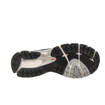 Scarpe 2002R Eclipse/Raincloud/Grey