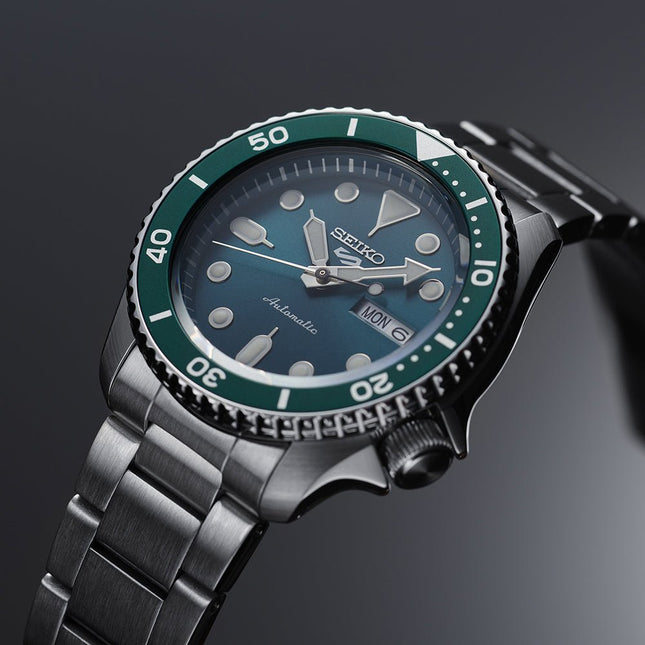 Seiko 5 Sports – Automatico, Green Dial, 42,5mm, SRPD61K1