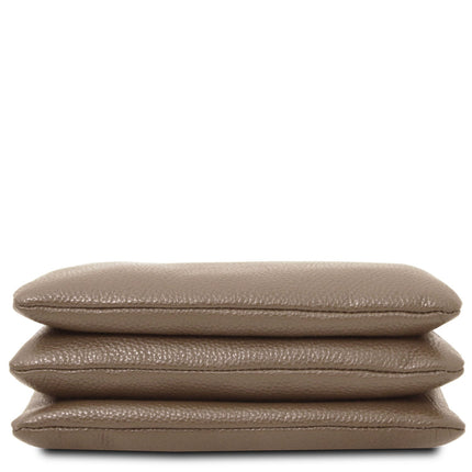 Sia - Soft Italian leather clutch | TL142479