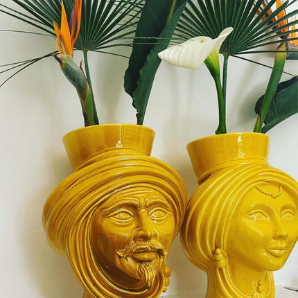 Testa di Moro Donna H 30 Senape - Ceramica Monocromatica Moderna