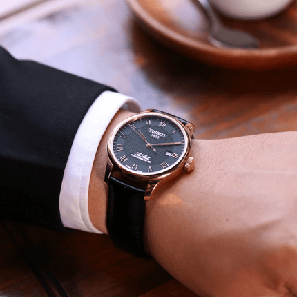 Tissot Le Locle Automatic Swiss Made Nero Oro Rosa 39.3mm Cinturino Pelle – T006.407.36.053.00