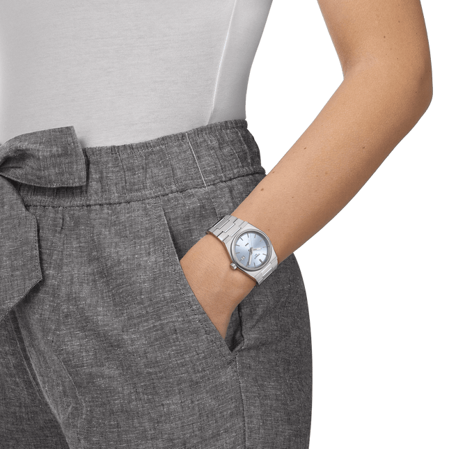 Tissot PRX 35mm – Orologio Quarzo Swiss Made, Quadrante Azzurro Ghiaccio, Acciaio, Ref. T137.210.11.351.00