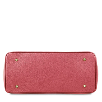 TL Bag - Leather handbag with golden hardware | TL141529