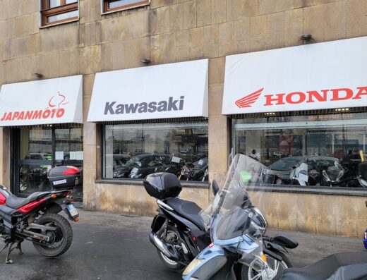 JAPANMOTO dal 1977 Officina e Vendita Kawasaki Kymco Suzuki Honda Vervemoto