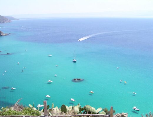 SEAPASSION NOLEGGIO GOMMONI,BARCHE , ESCURSIONI COST TO COST,FLYBOARD CALABRIA