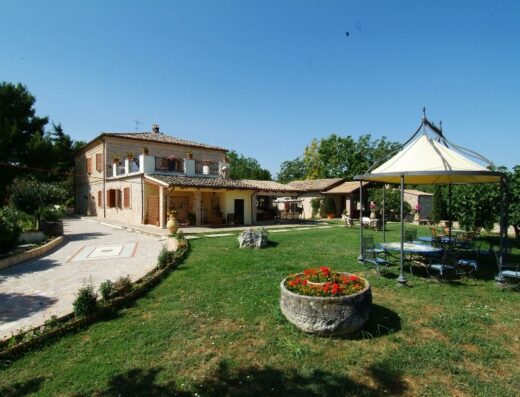 Agriturismo La Fattoria Di Maria Donata