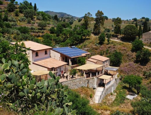 AGUNI’ Agriturismo & Locanda