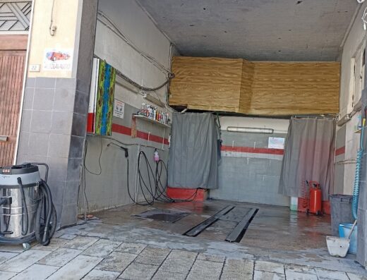 Ali Haq Ingrosso e autolavaggio