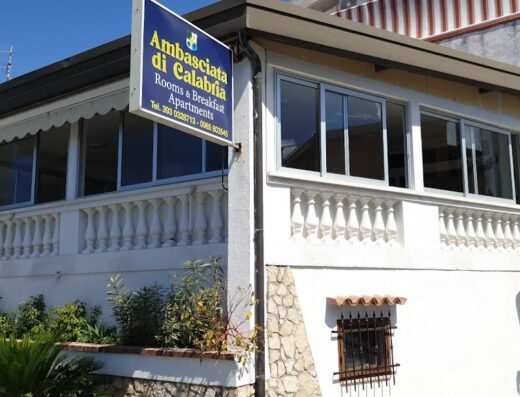 Ambasciata di Calabria Rooms&Breakfast Apartments
