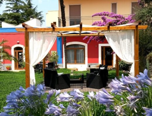 Ape Rossa Bed & Breakfast